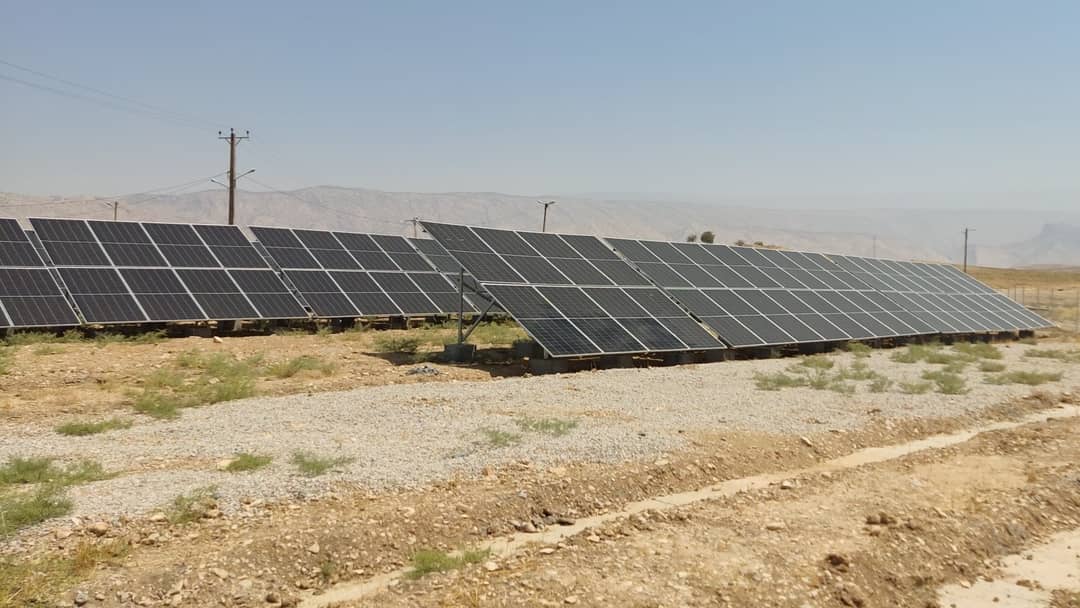 افتتاح بزرگترین پروژه پنل خورشیدی تجمیعی در کهگیلویه