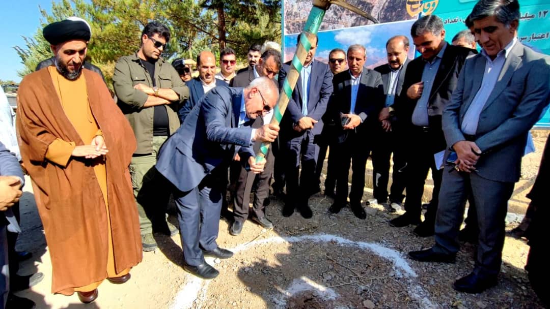 با حضور استاندار:  ۱۰۷ طرح عمرانی و اقتصادی شهرستان دنا افتتاح و کلنگ‌زنی شد