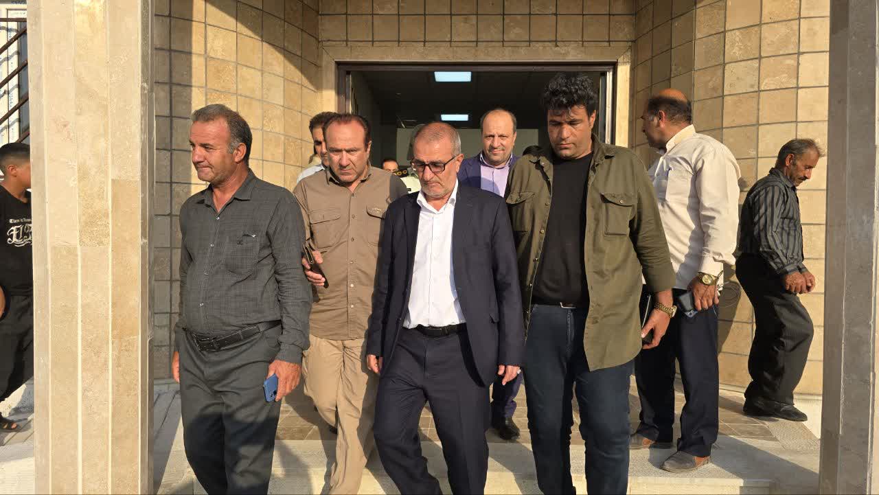 با حضور استاندار و نماینده گچساران و باشت؛  کلنگ‎زنی بهسازی محور گچساران -چرام با اعتبار ۳۱۵ میلیارد تومان به زمین زده شد.